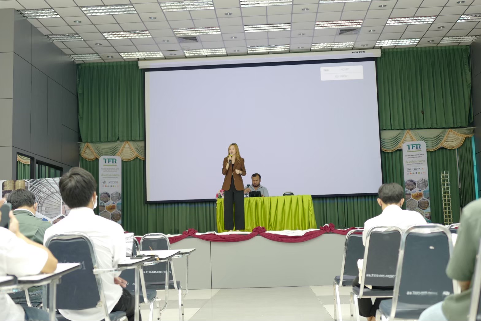 TFR แชร์ความรู้เกี่ยวกับ GFRP แก่นักศึกษาวิศวกรรม ม.เกษตรศาสตร์ กำแพงแสน